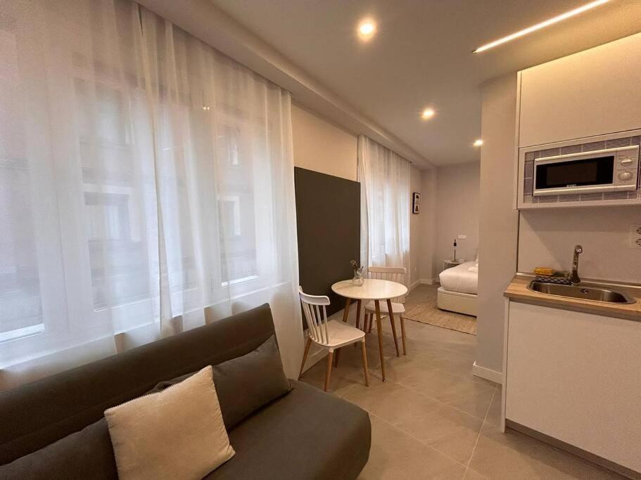 Cozy Studio In Tetuan - En 1/9 มาดริด ภายนอก รูปภาพ